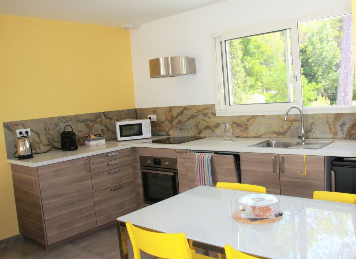Etoiles De Provence Bien-Etre Apartment Ла Сиота Екстериор снимка